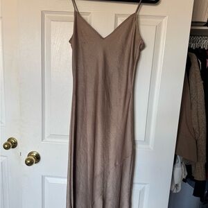 Wilfred Taupe Midi Dress
